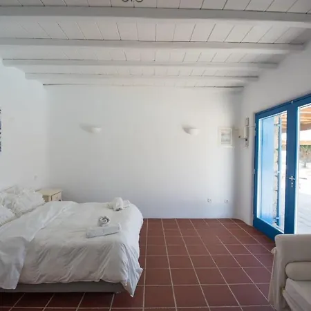 Victoria With Sea View And Two Private Pools וילה פטליה
